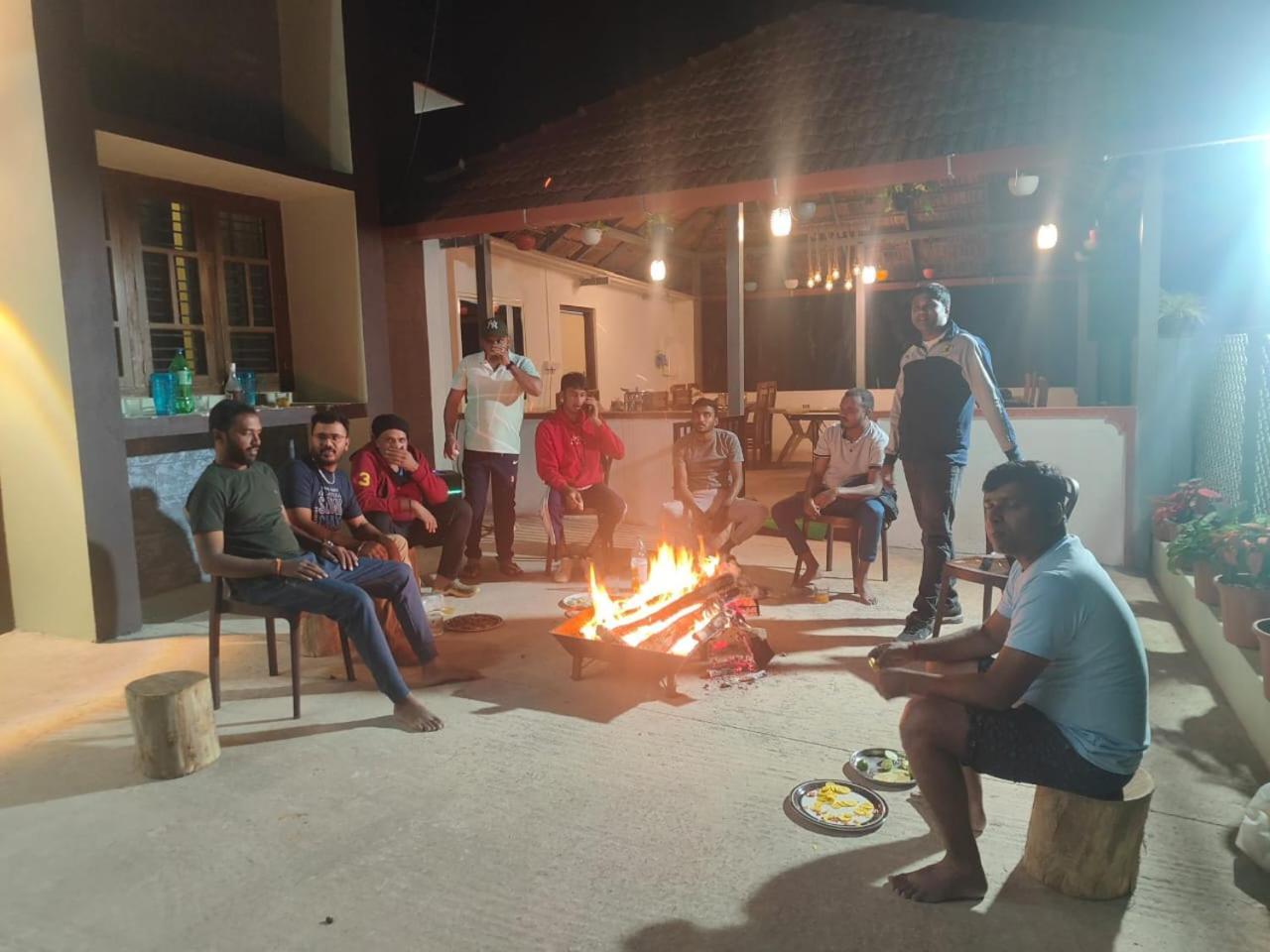 Coorg Wooden Pearl Homestay Madikeri